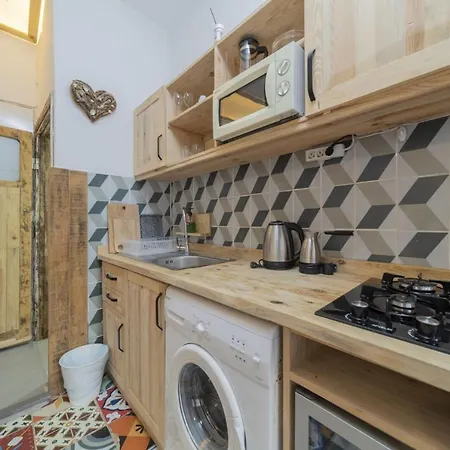 Central Studio Flat Close To Sea In Muratpasa Apartament *
